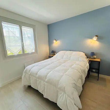 Lb526-016 Face -2 Pieces 3 Couchages Appartement *